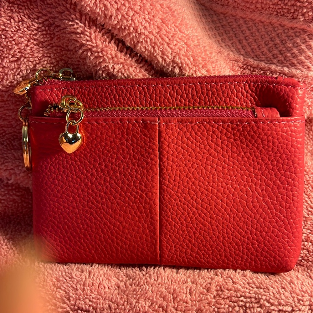 NWOT Coin Purse Genuine Leather Zip Mini Purse With Key Ring Triple Zipper
